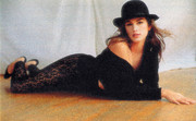 Cindy_Crawford_1990_08_Max_Fr_Ph_Sante_d_Orazio_006.jpg