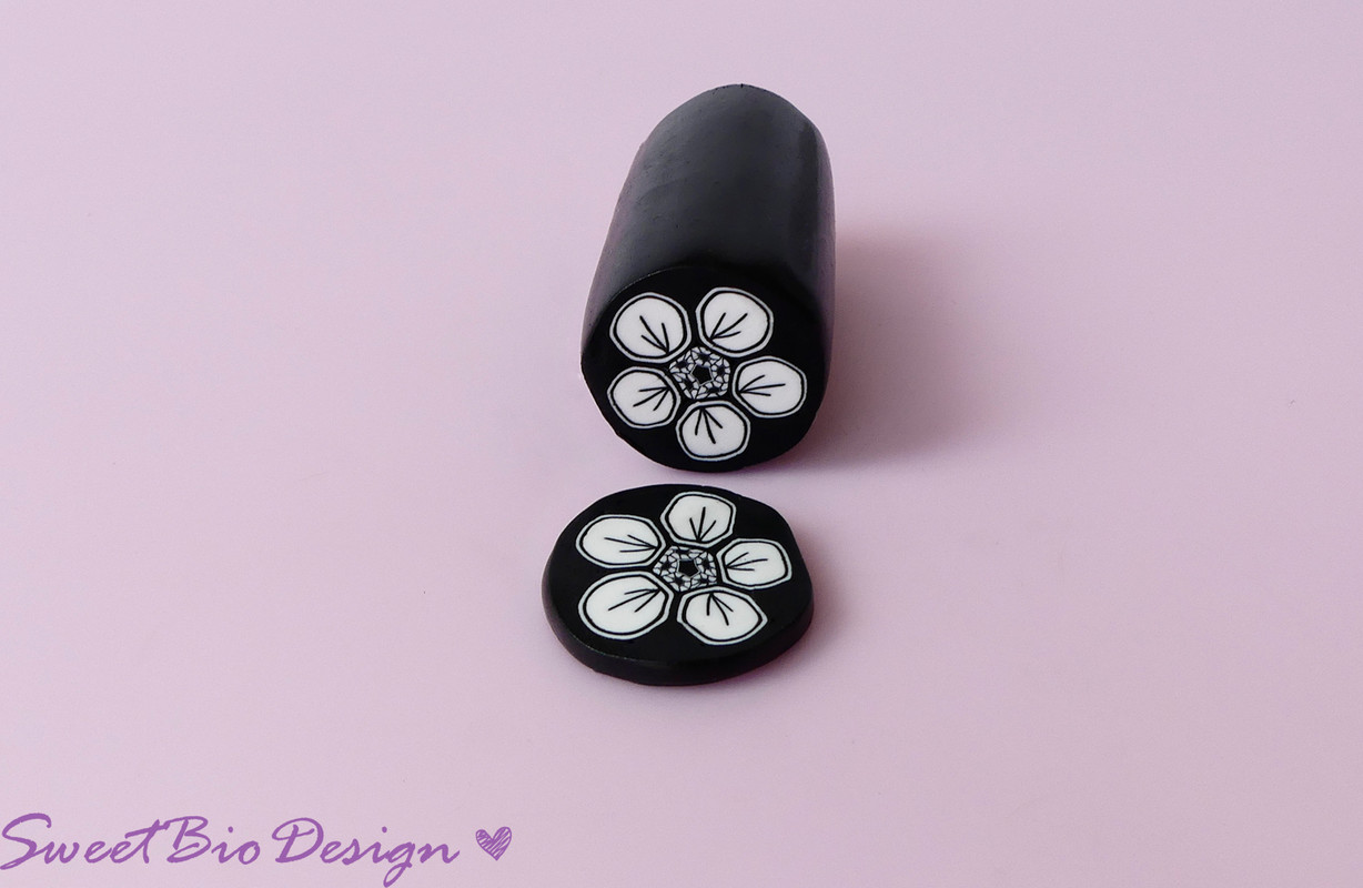 Millefiori Cane in Fimo Fiore Bianco e nero – Fimo cane work black & white  flower – Sweetbiodesign SweetbioDesign