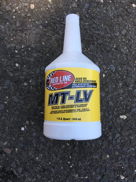 RED LINE Synthetic Manual Transmission MT-LV 70W/75W - 1 US Quart