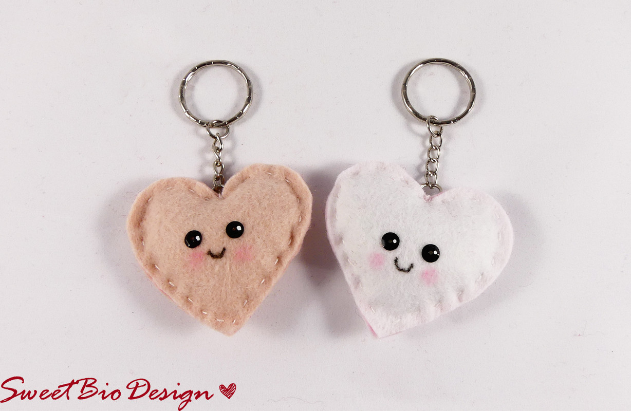 Cuori in Feltro porta chiavi fai da te - Felt Key holder Hearts DIY 