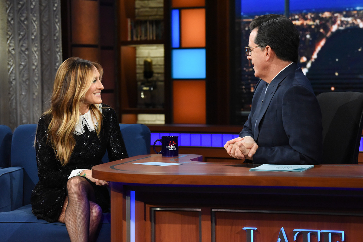 sarah-jessica-parker-the-late-show-with-stephen-colbert-january-